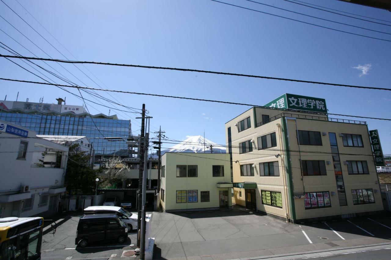 Fujiyama Base Bed & Breakfast Fujiyoshida Exterior photo